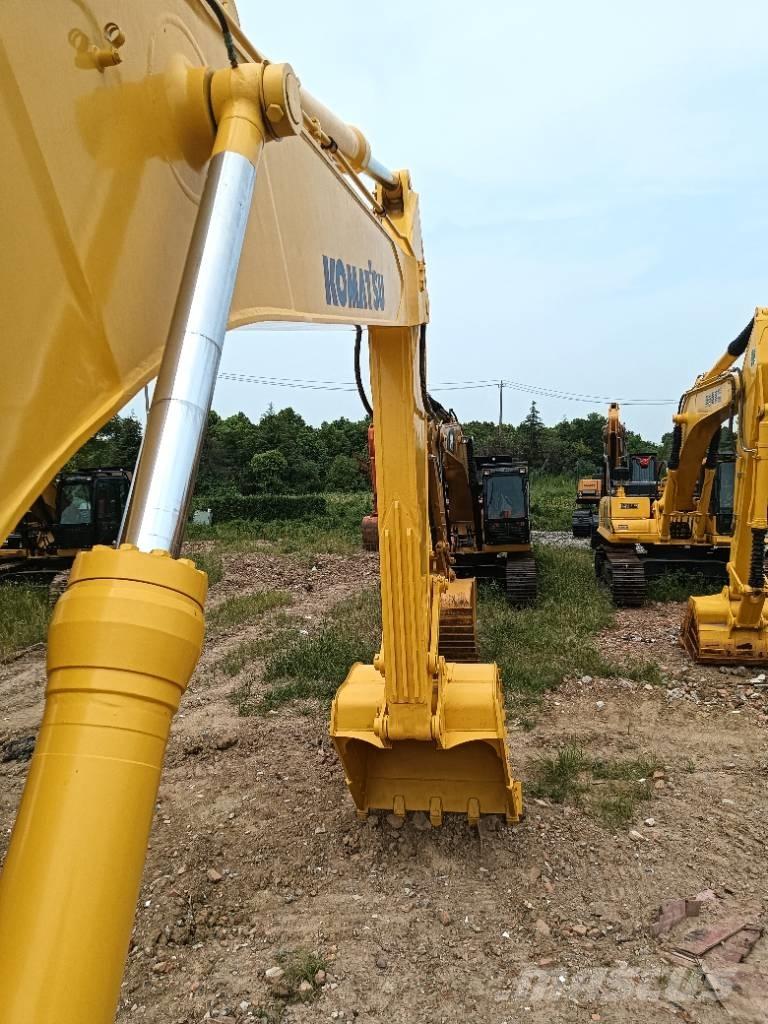 Komatsu PC 400-7 Pásové rýpadlá