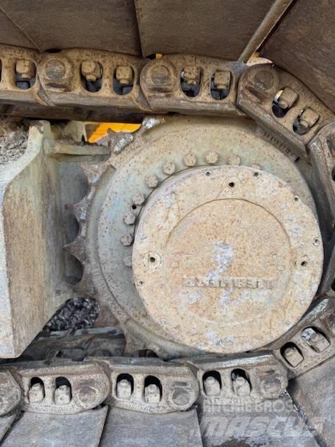 Liebherr 922 Pásové rýpadlá