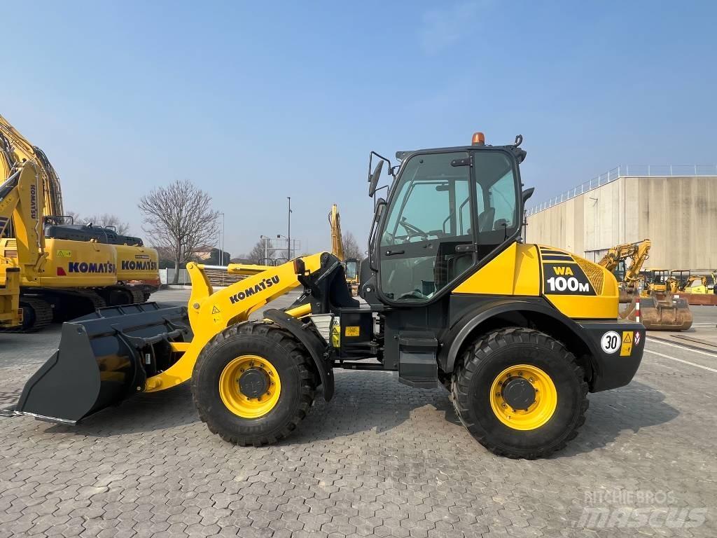 Komatsu WA 100 M-5 Kolesové nakladače