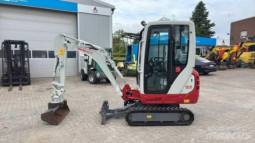 Takeuchi TB216 A Mini rýpadlá < 7t