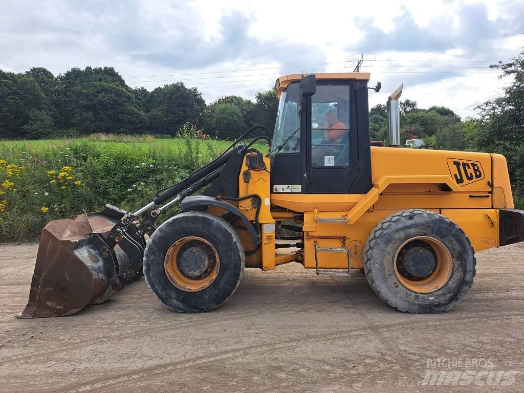 JCB 426 Kolesové nakladače