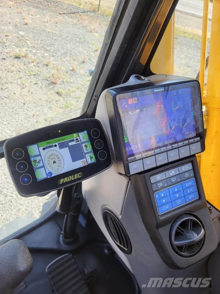 Komatsu PC 138 US-11 Pásové rýpadlá