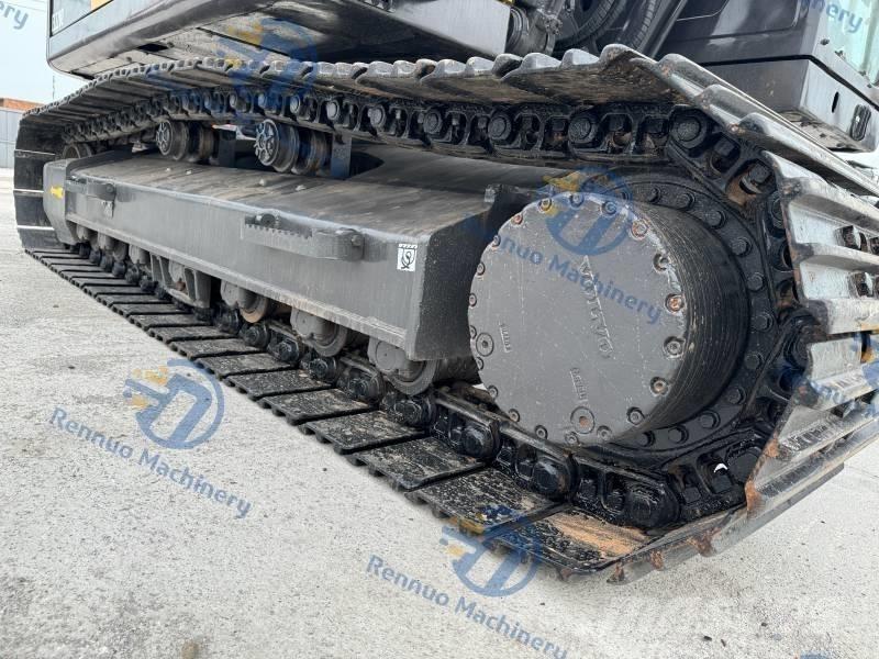 Volvo EC 220 D Pásové rýpadlá