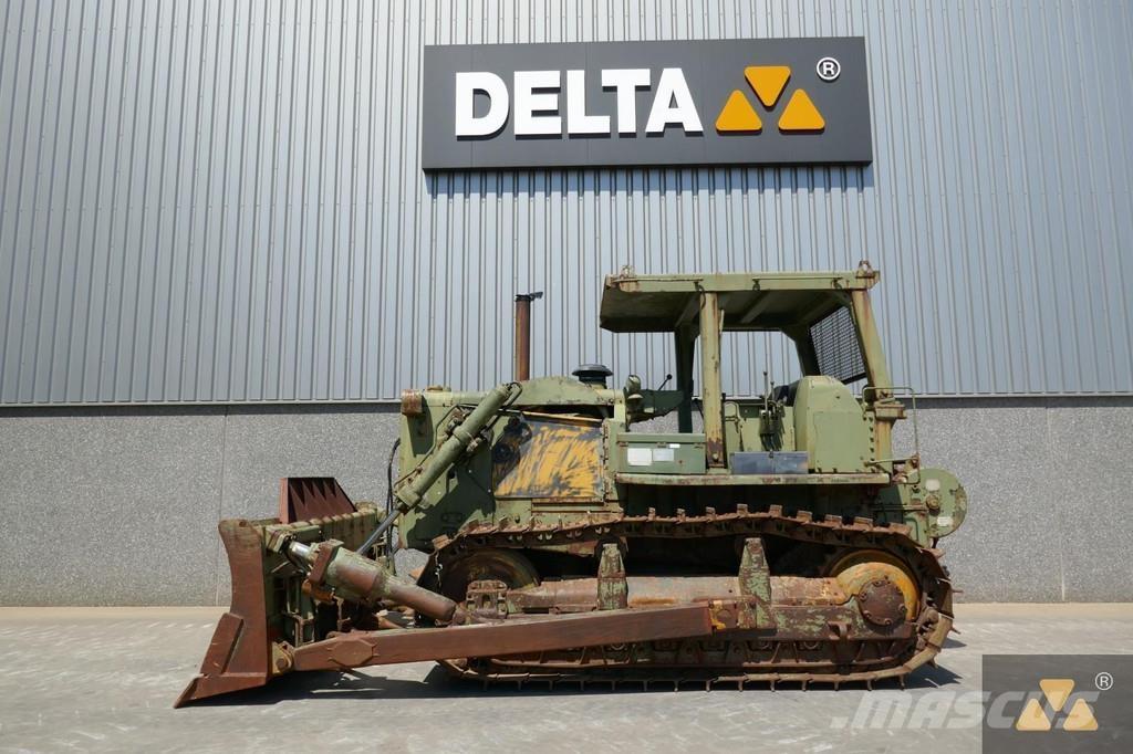 CAT D7F Ex-army Pásové dozéry
