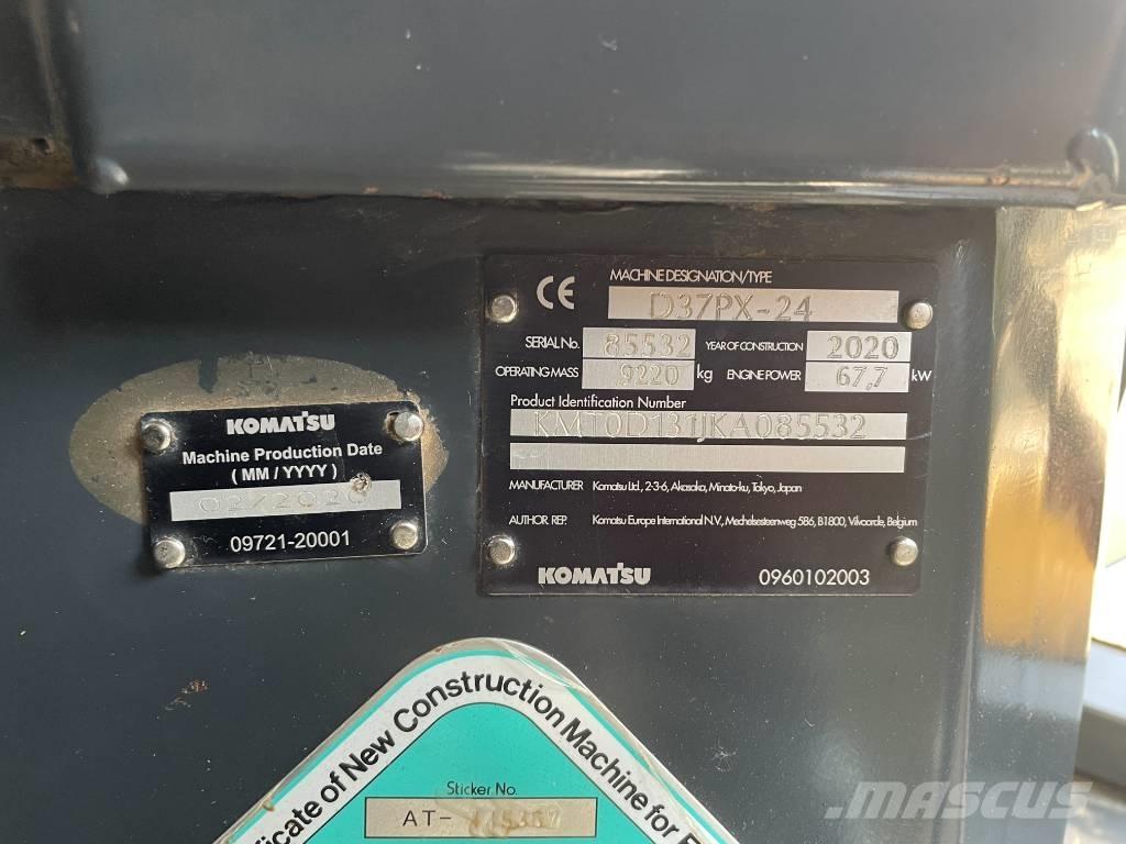 Komatsu D 37 PX-24 Pásové dozéry