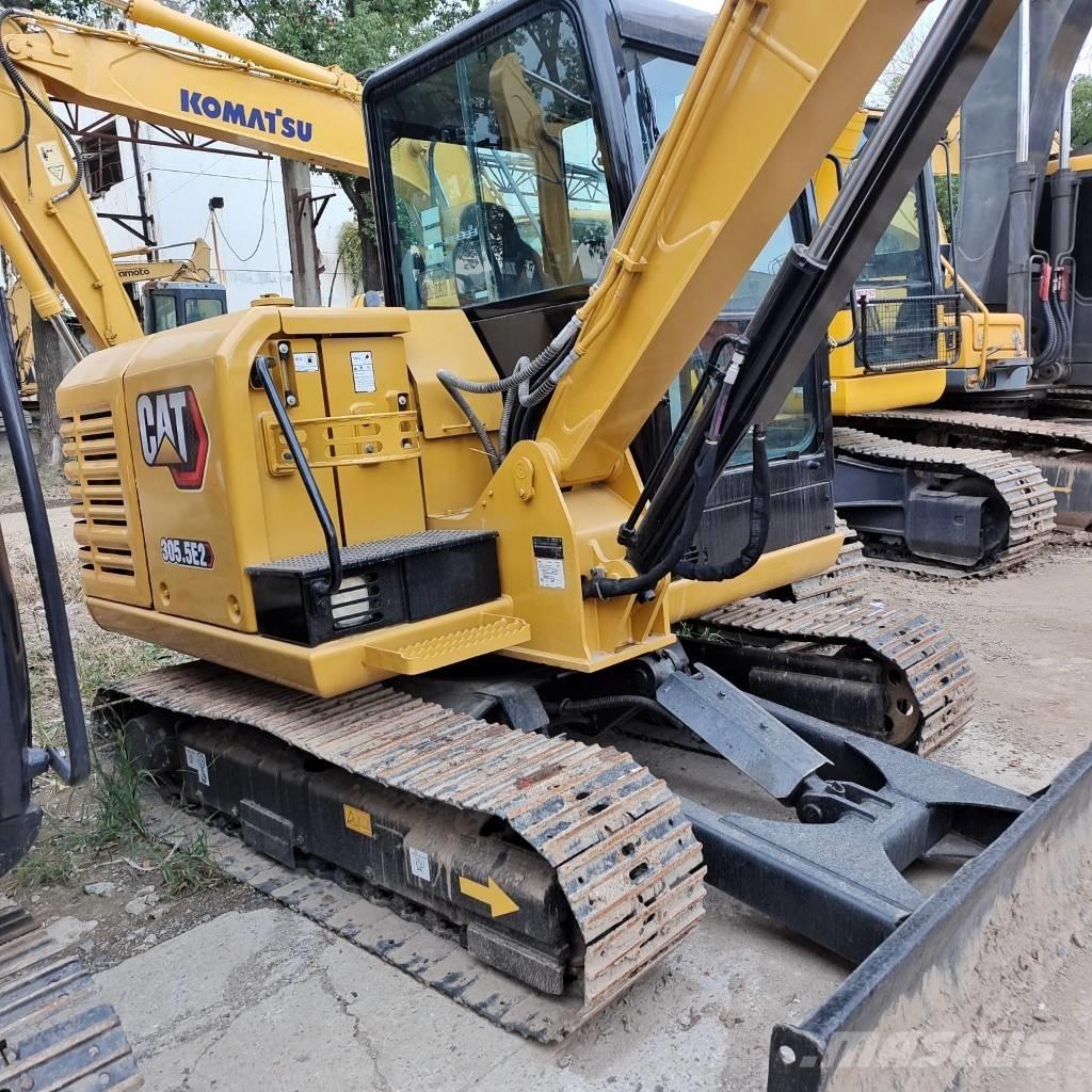CAT 305.5 E2 Pásové rýpadlá