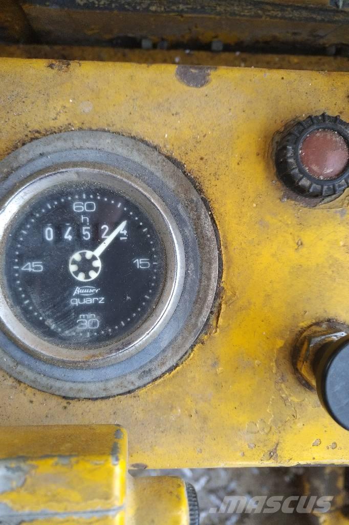 Menzi Muck 3000 T2 Špeciálne bagre