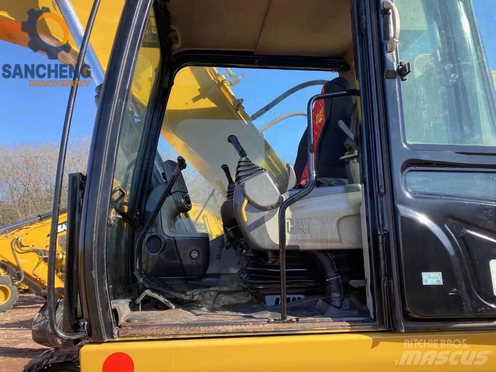 CAT 325 D Pásové rýpadlá