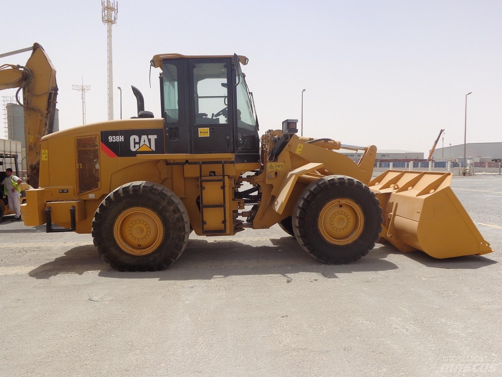 CAT 938H Kolesové nakladače