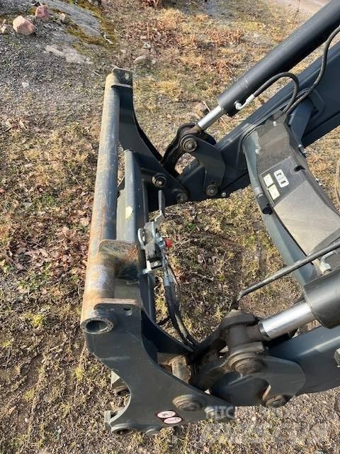 Ålö Quicke Q78 Čelné nakladače a rýpadlá