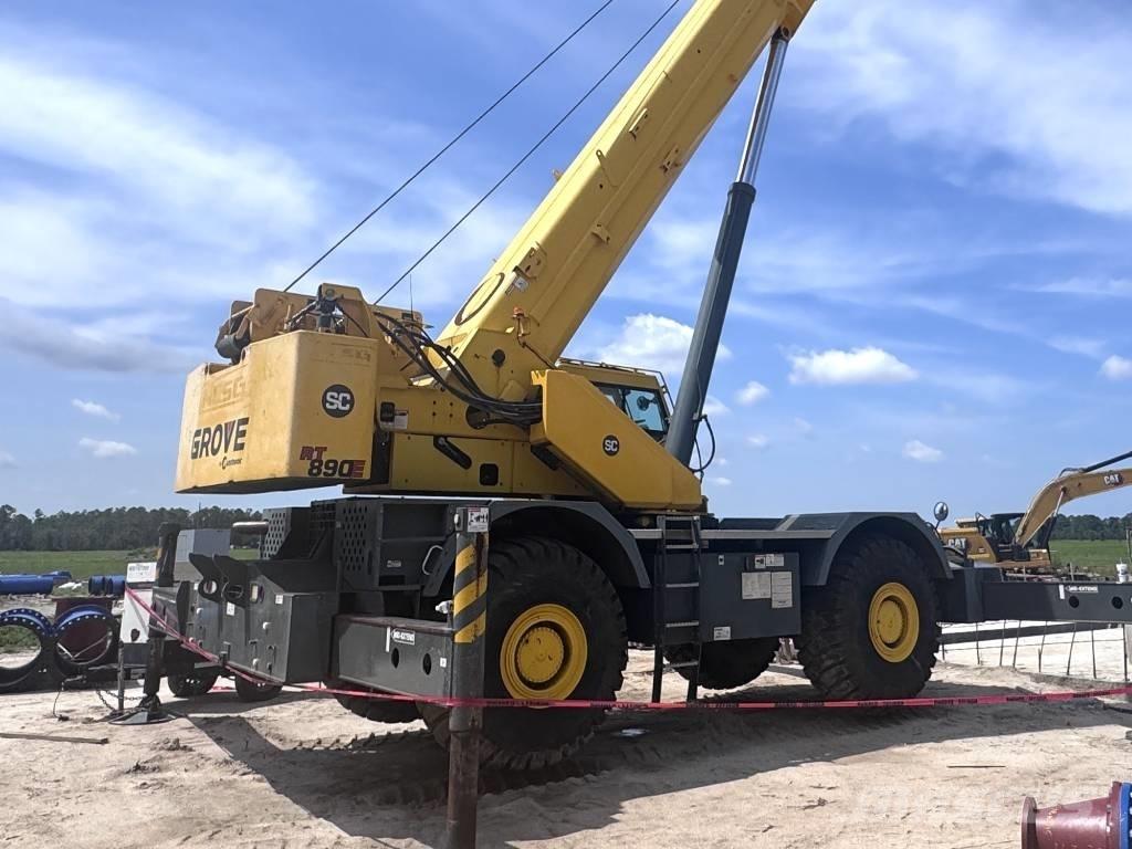 Grove RT 890 E Žeriavy pre ťažký terén