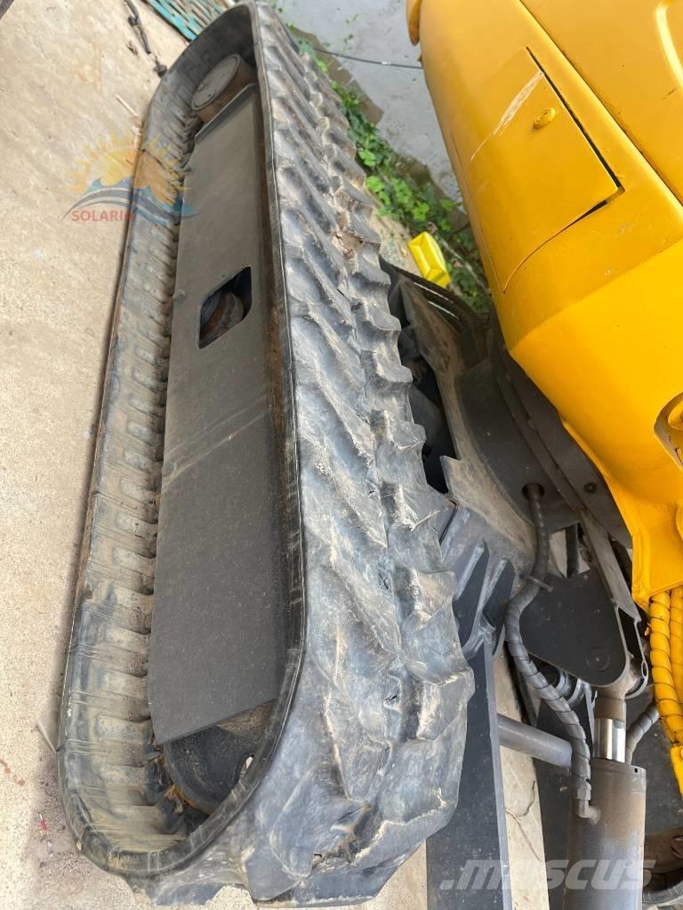 Komatsu PC20MR-3 Mini rýpadlá < 7t