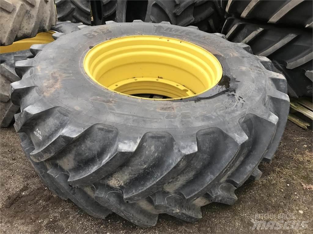 Michelin 650/85R38 Pneumatiky, kolesá a ráfiky