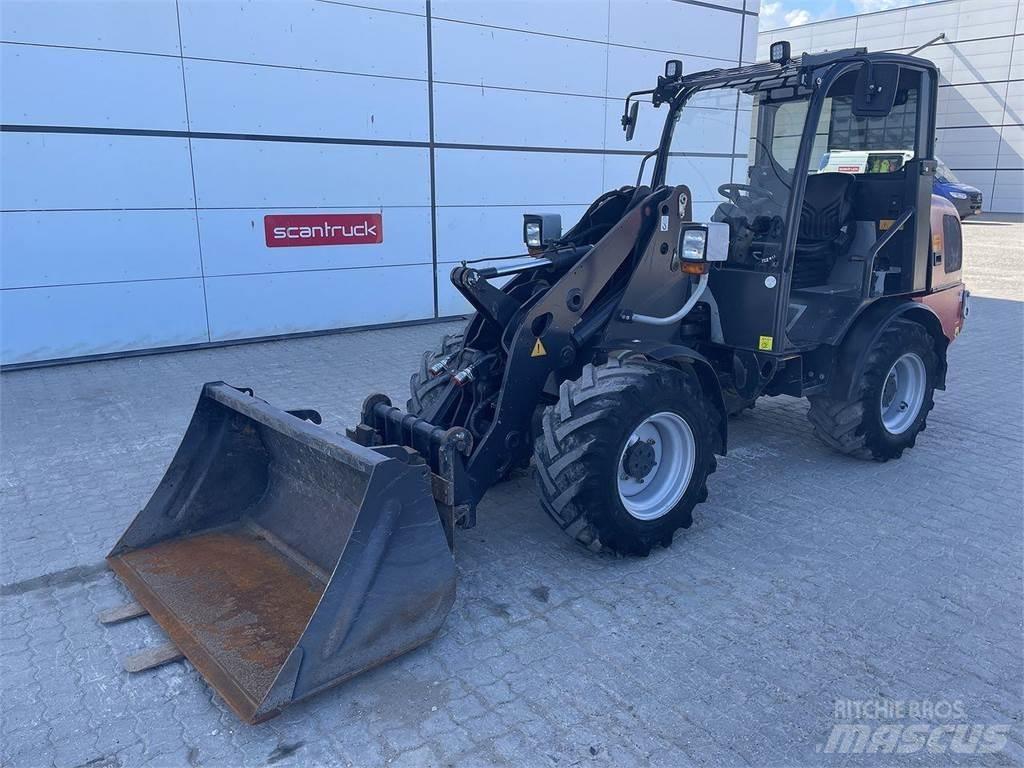 Weidemann 2070 Viacúčelové nakladače