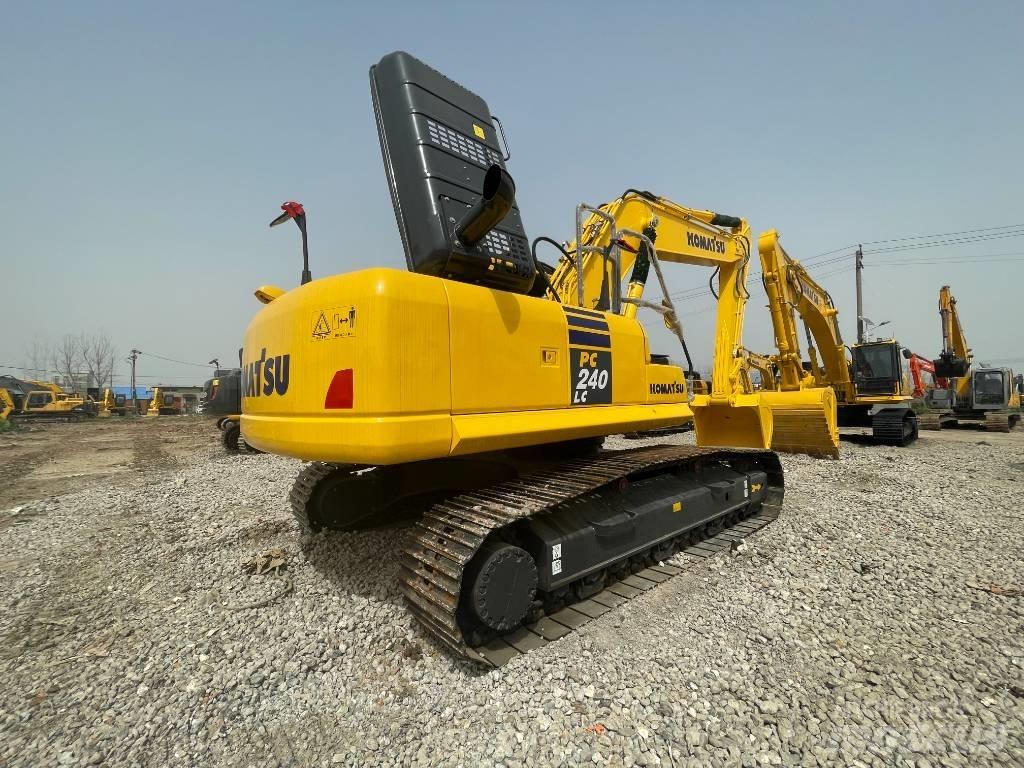 Komatsu PC 240 Pásové rýpadlá