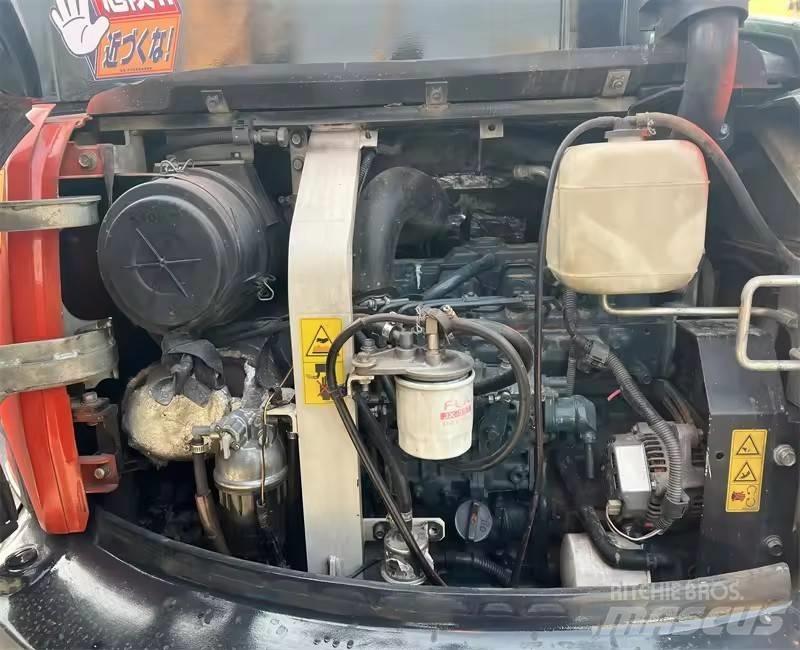 Kubota KX 165 Pásové rýpadlá