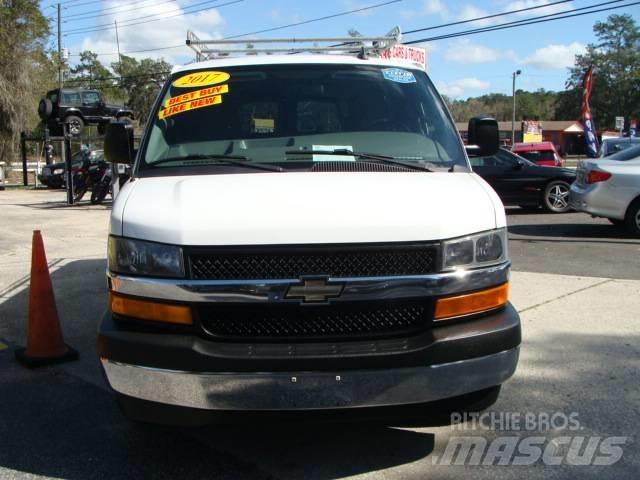Chevrolet G3500 Dodávky