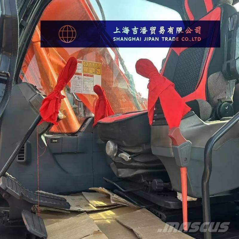 Doosan DX 150 Midi rýpadlá 7 t - 12 t