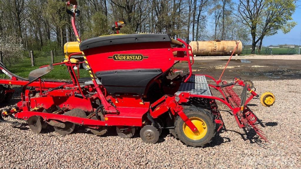 Väderstad Rapid400C Kombinované sejačky