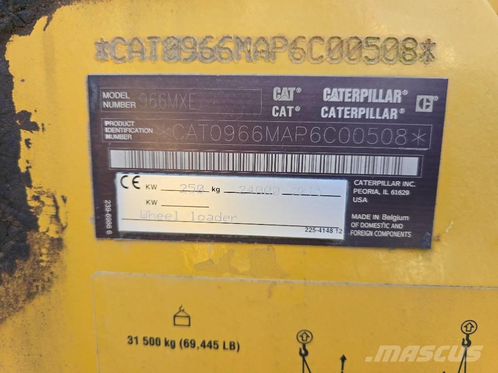 CAT 966 M Kolesové nakladače