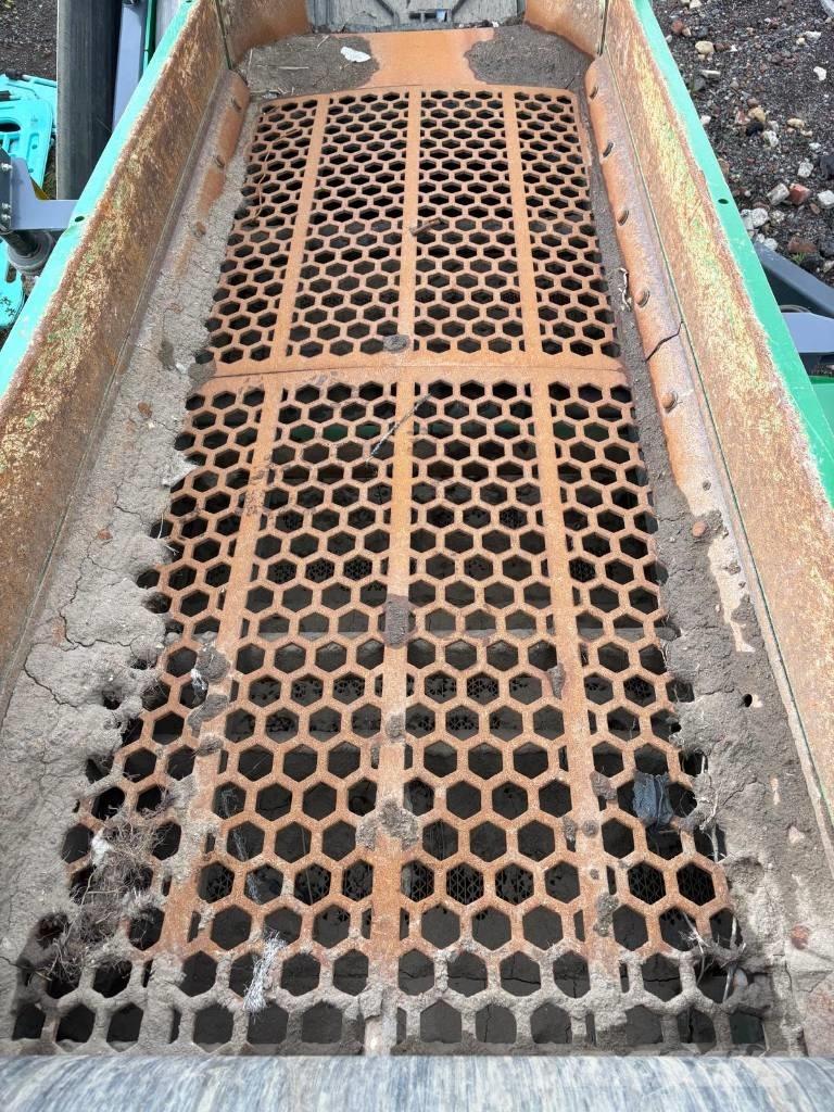 McCloskey R 70 Mobilné triediče