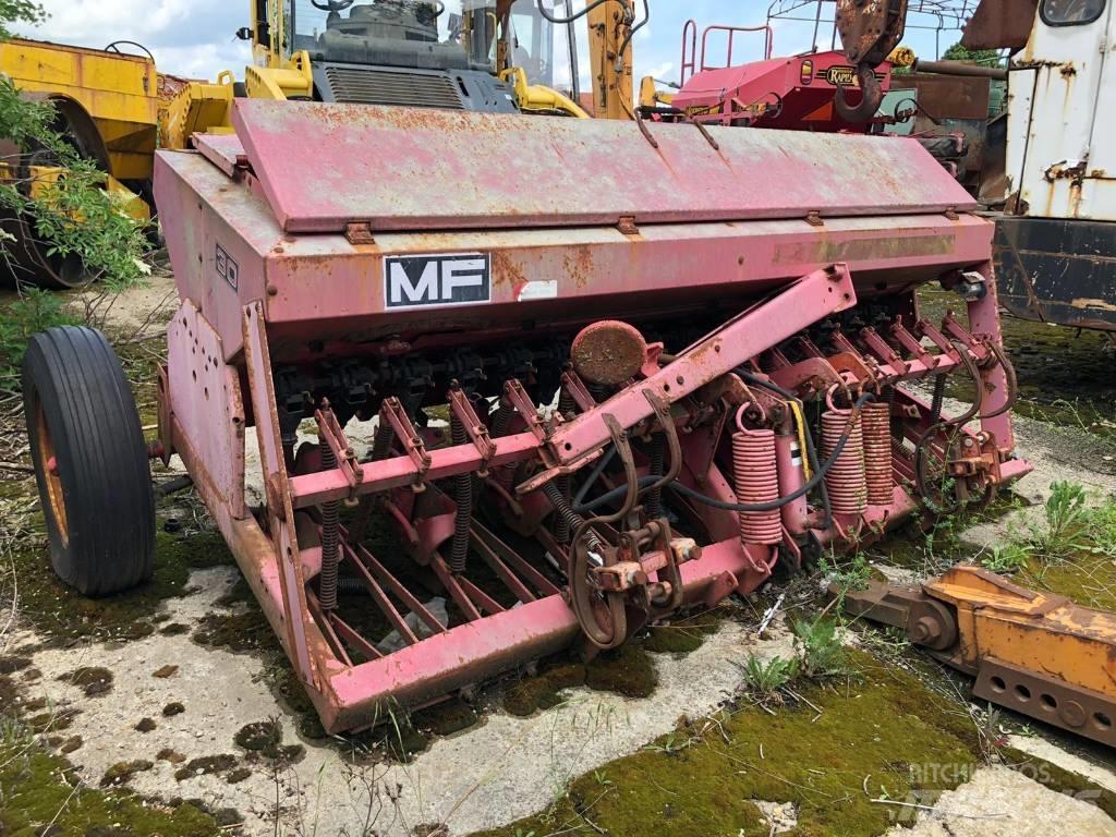Massey Ferguson 30 Kombinované sejačky