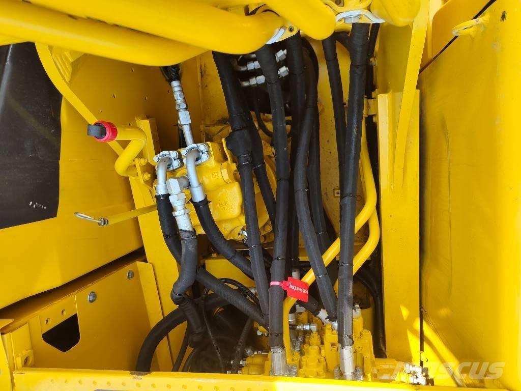 Komatsu PC 200 Pásové rýpadlá