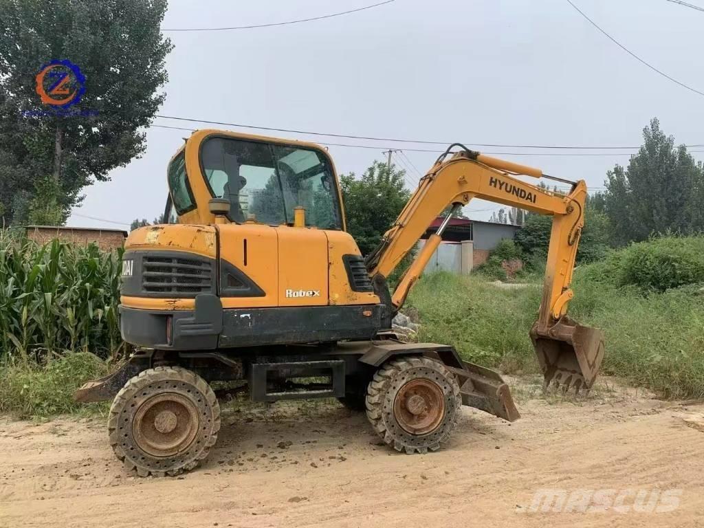 Hyundai 60 W Kolesové rýpadlá