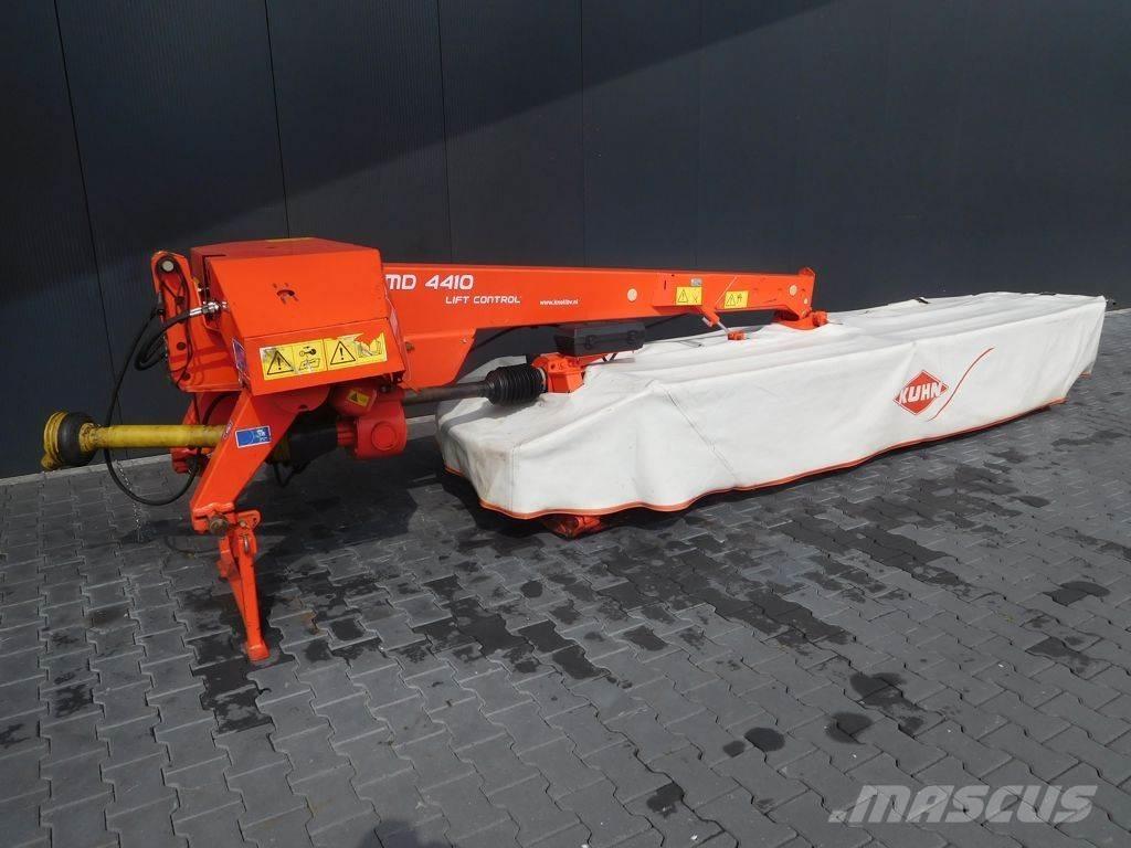 Kuhn GMD 4410-FF Obracače a zhrabovače sena