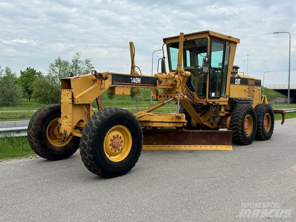 CAT 140H Grejdery