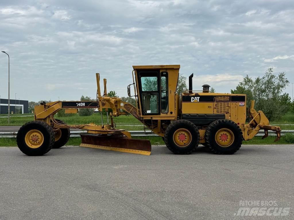 CAT 140H Grejdery