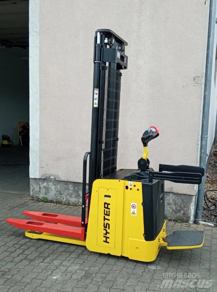 Hyster S1.5S Ručne vedené vysokozdvižné vozíky