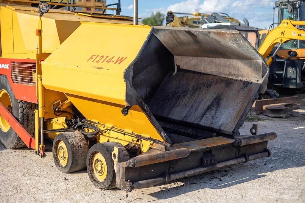 Dynapac F121-4W Finišéry