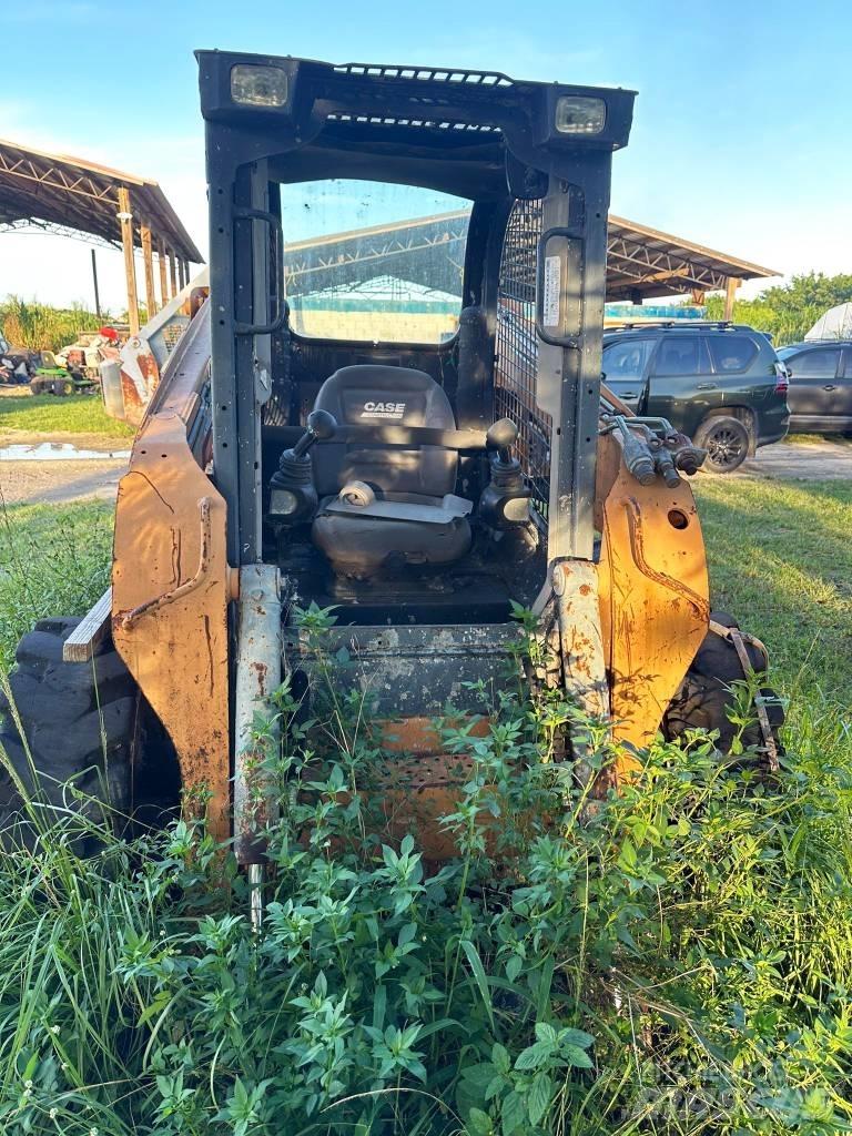 CASE SR 250 Šmykom riadené nakladače