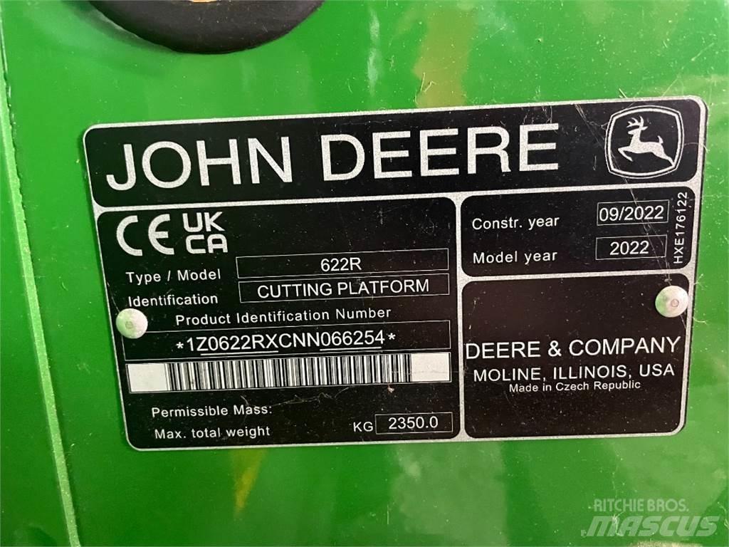 John Deere 622R Žatevné hlavy