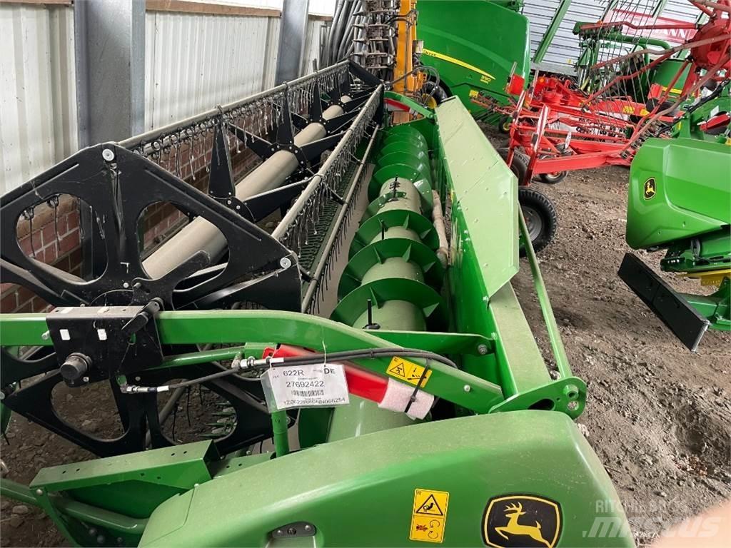 John Deere 622R Žatevné hlavy