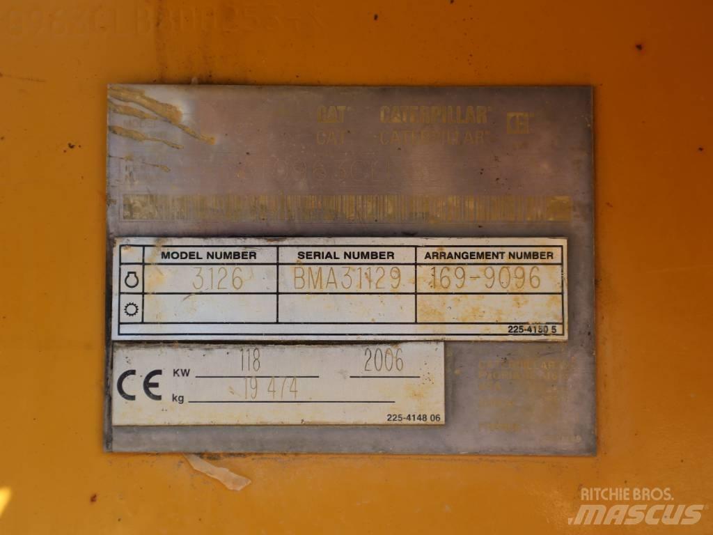 CAT 963 C Pásové nakladače