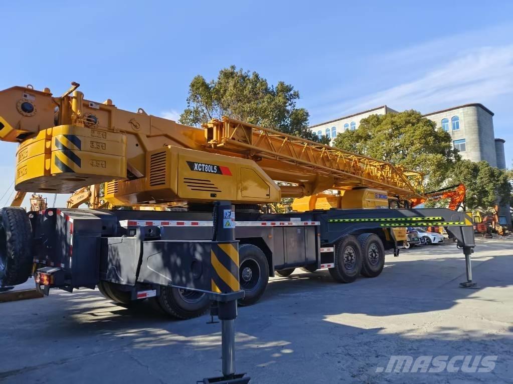 XCMG XCT 80 Univerzálne terénne žeriavy