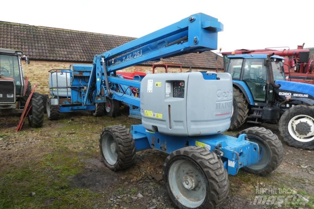 Genie Z 45/25 J Kĺbové plošiny
