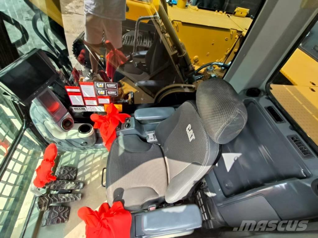 CAT 340 D L Pásové rýpadlá