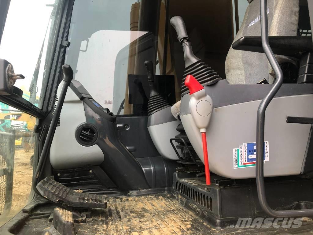 Komatsu 220-8 Pásové rýpadlá