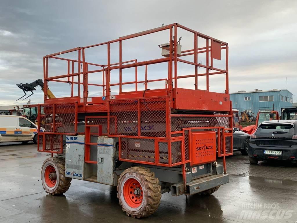 SkyJack SJ 8841 Nožnicové zdvíhacie plošiny
