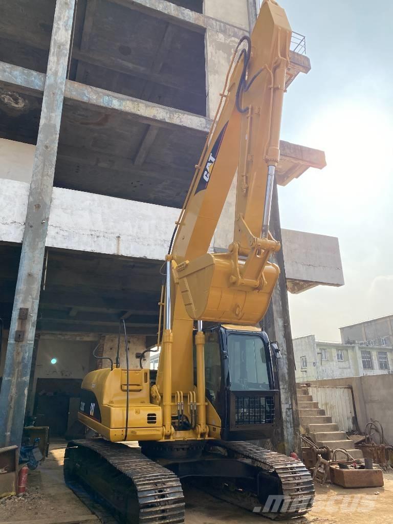 CAT 320 C Pásové rýpadlá