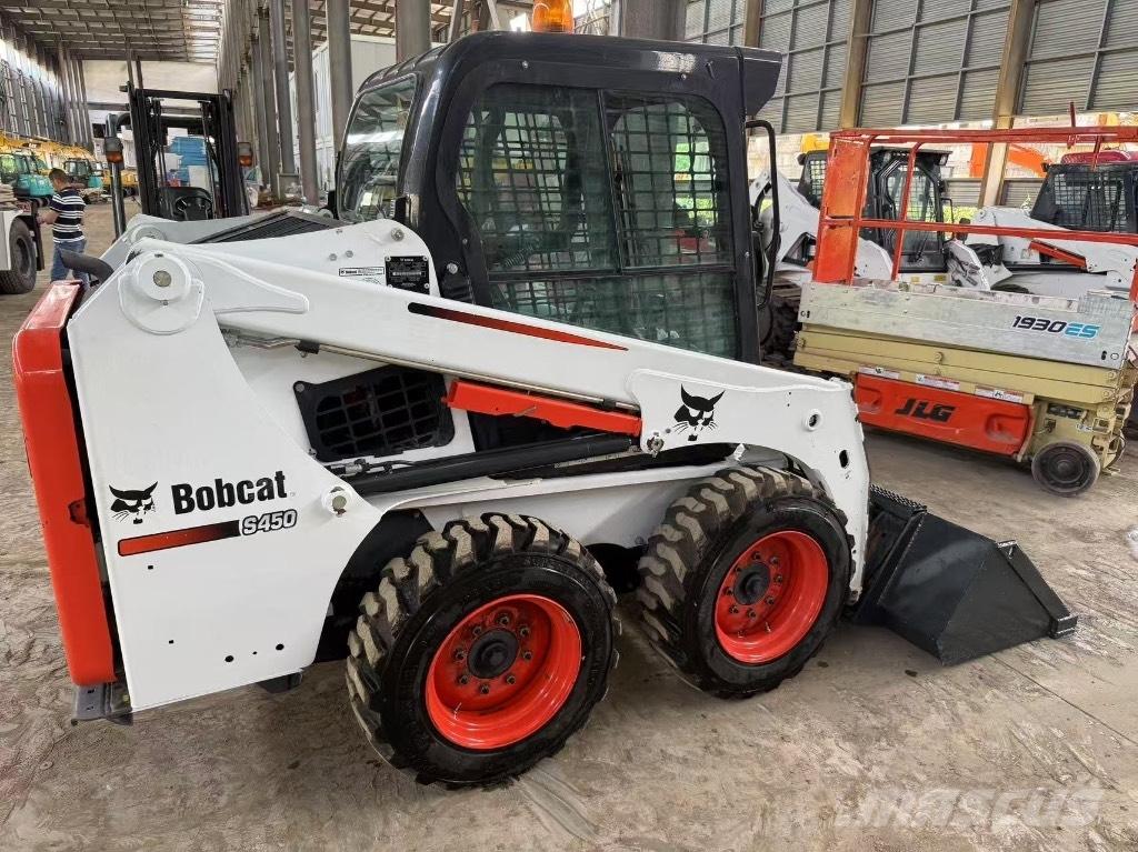 Bobcat S 450 Šmykom riadené nakladače