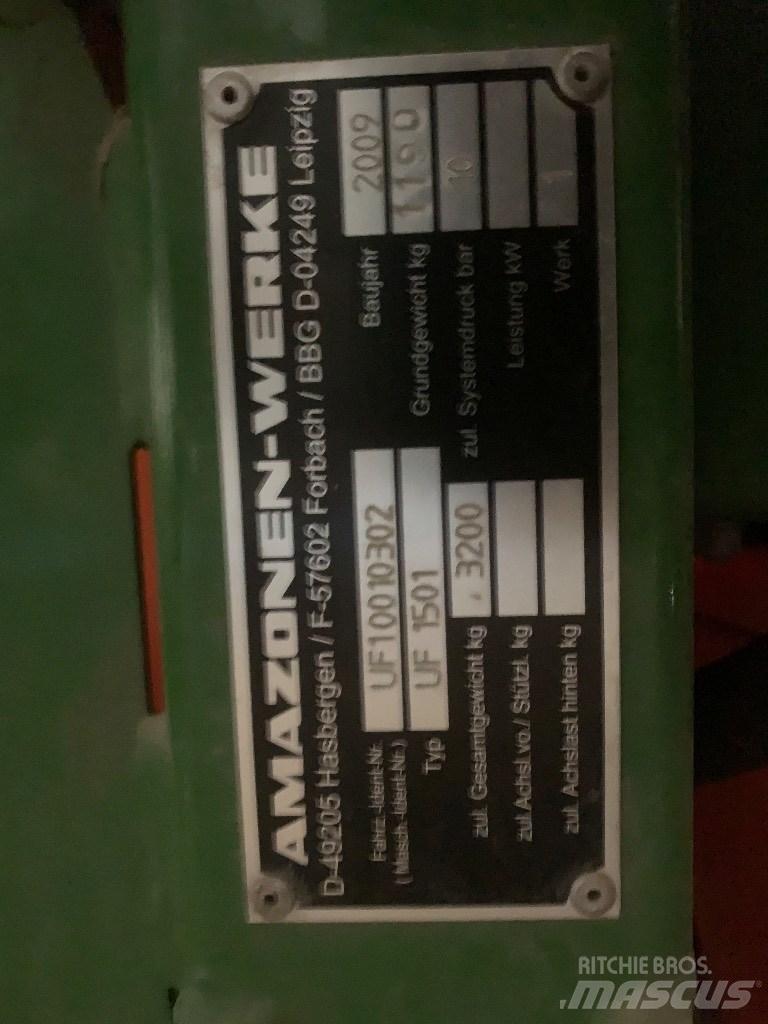 Amazone UF 1501 Nesené postrekovače