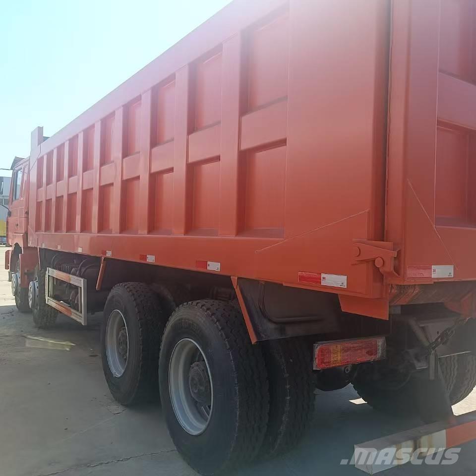 Shacman F3000 8x4 Sklápače