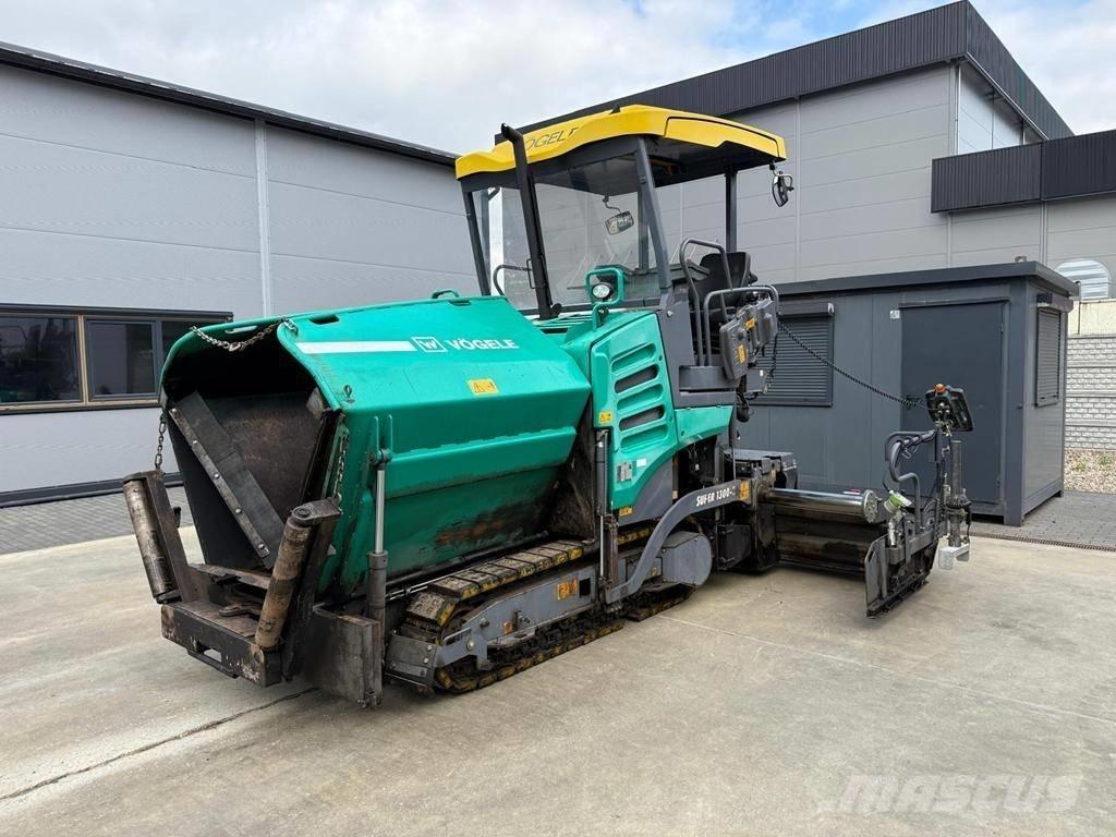 Vögele Super 1300-3i Finišéry