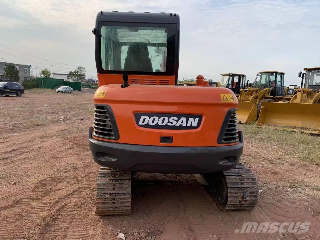 Doosan DX 55 Mini rýpadlá < 7t