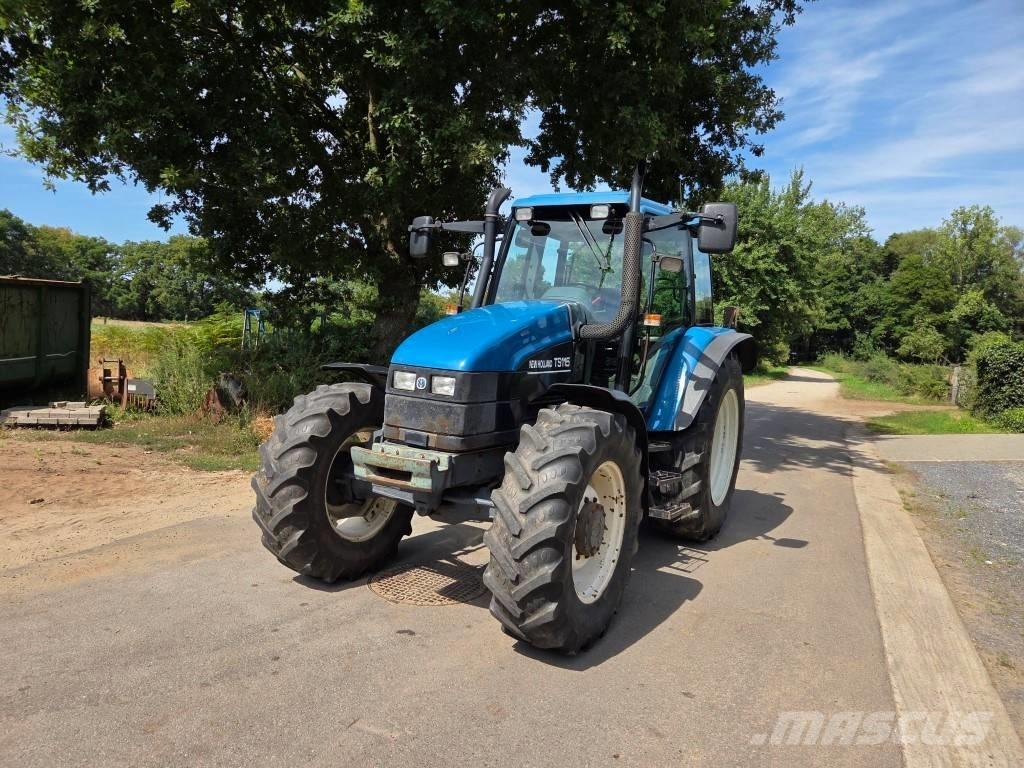 New Holland TS 115 Traktory