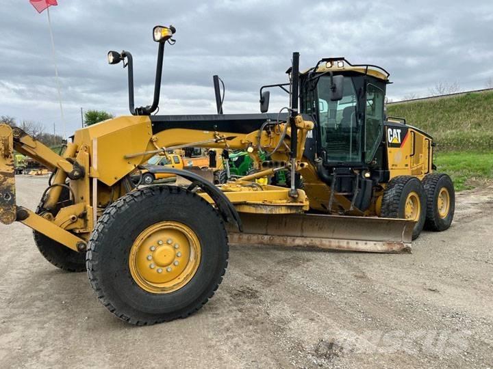 CAT 140 M Grejdery